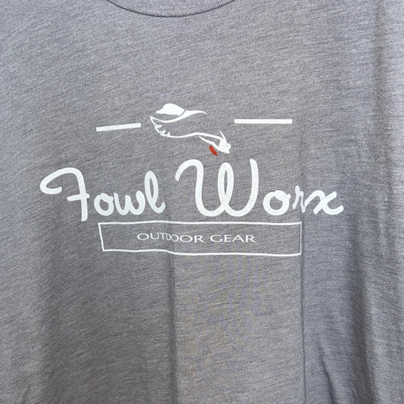 fowl worx Other - Fowl Worx Gray short sleeve tee